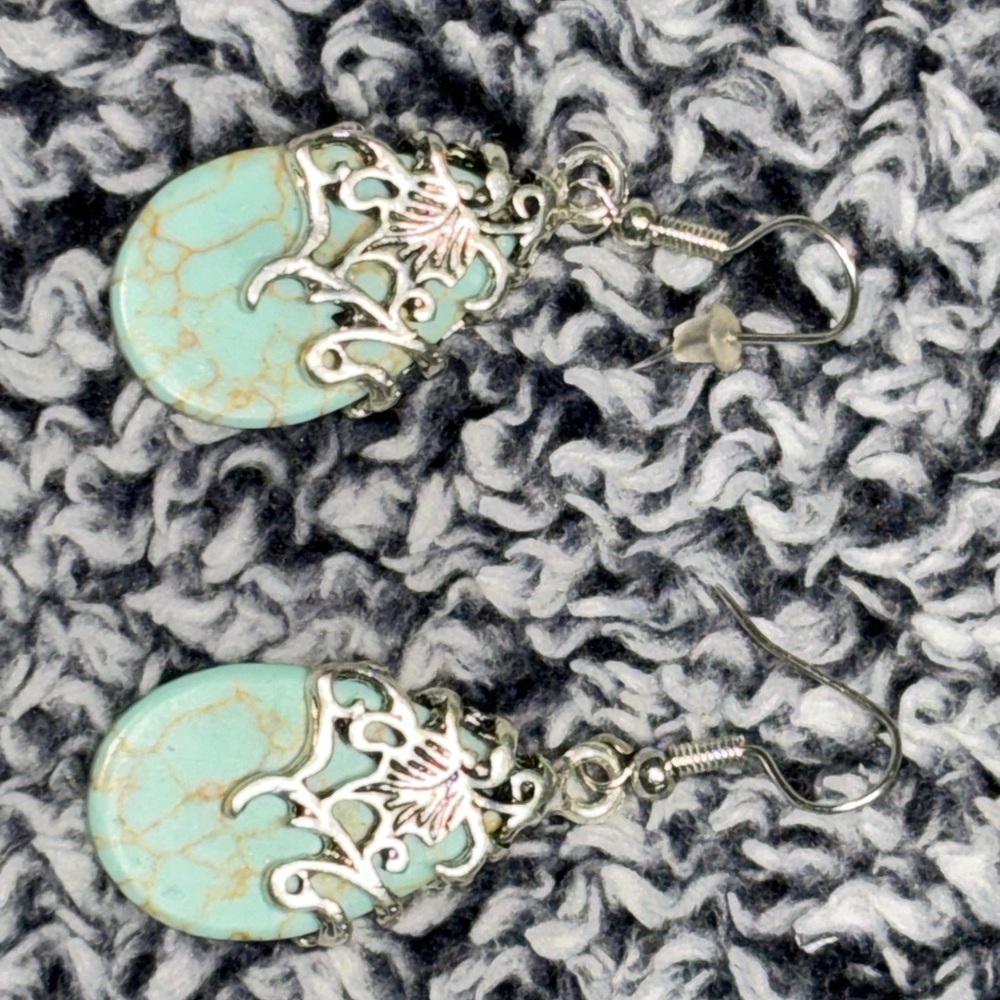 Faux Silver and Turquoise Earrings (2 pairs) (bundle) - Picture 2 of 4